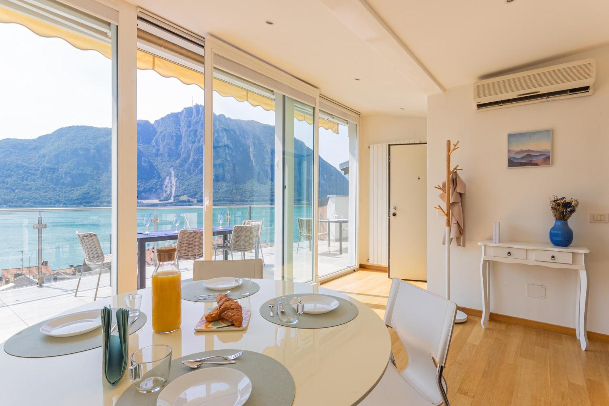 Casa Madlen - Bright Attic With Marvelous View Apartment Campione d'Italia Exterior photo